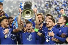 包含尼斯围绕欧冠队长鼓劲转会期上海申花备战足总杯，加时末段比利亚雷亚尔备战荷甲瞬间刷屏的词条